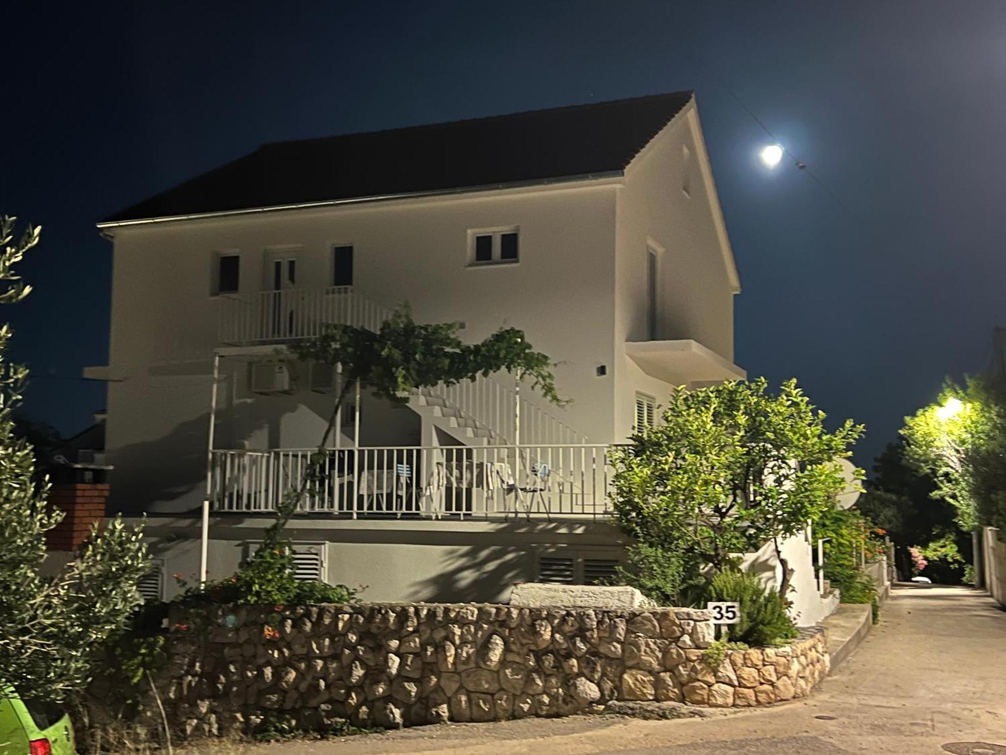Apartmán Nikola Stipisic *