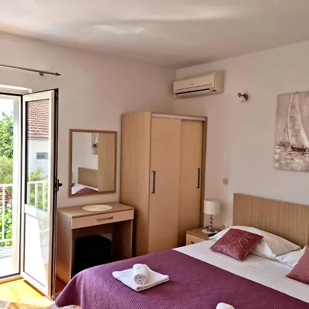 Apartments Nikola Stipisic Hvar Town Exterior photo