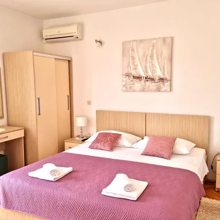 Apartments Nikola Stipisic Hvar Town Exterior photo