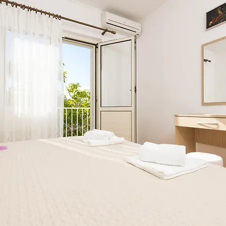 Apartments Nikola Stipisic Hvar Town Exterior photo