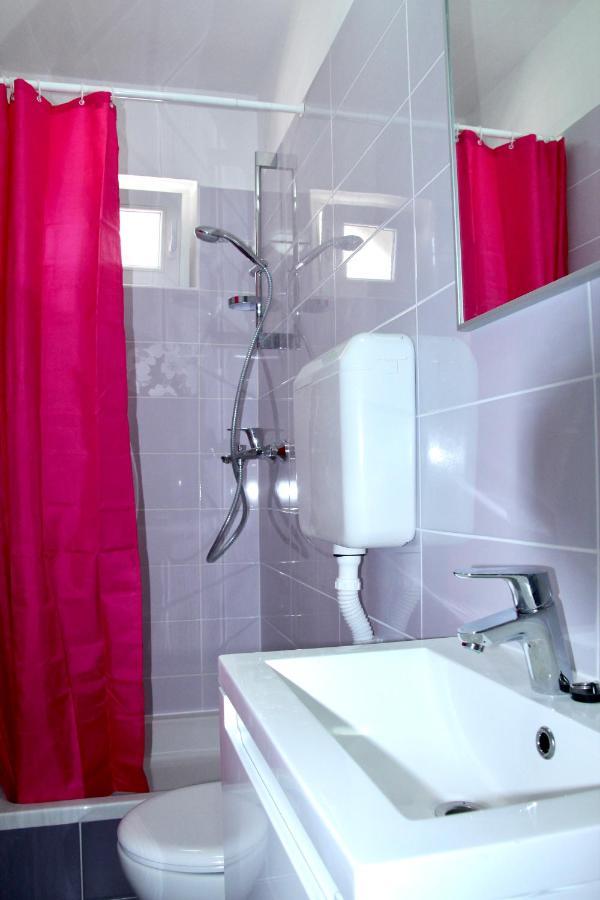 Nikola Stipisic Apartment Hvar Town